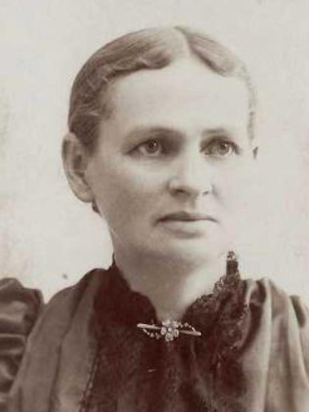 Johanna Augustsson Larson (1843 - 1925) Profile